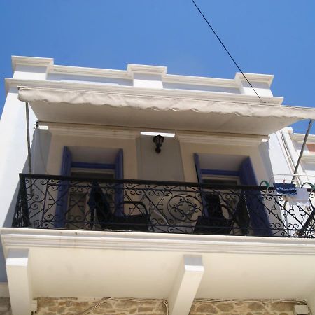 The Bougainvillea House Symi Exterior foto